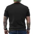 Motorrad Legenden Altem Mann Der Im Novenber T-Shirt mit Rückendruck