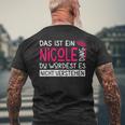 Damenorname Nicole Name Namenstag Spruch Das Ist Ein Nicole Ding Mit-Ausschnitt T-Shirt mit Rückendruck Geschenke für alte Männer