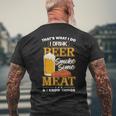 Das Ist Was Ich Tue Ich Trinke Bier Rauch Etwas Fleisch Ich Weiß Dinge T-Shirt mit Rückendruck Geschenke für alte Männer