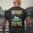 Einon Uns Beiden Spielt Besser Als Du Tischten German T-Shirt mit Rückendruck Geschenke für alte Männer