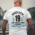 Endlich 19 Aber Meine Eltern Wohnen Noch Bei Mir T-Shirt mit Rückendruck Geschenke für alte Männer