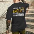 Damenorname Amelie Name Namenstag Spruch Das Ist Ein Amelie Ding Mit-Ausschnitt T-Shirt mit Rückendruck Geschenke für Ihn