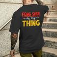 Herren Feng Shui Ist Mein Ding Gläubiger Chinesischer Buddhismusermögen T-Shirt mit Rückendruck Geschenke für Ihn