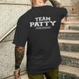 Team Patty Stolzer Familiennachname Nachname Geschenk T-Shirt mit Rückendruck Geschenke für Ihn