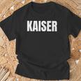 Damen Kaiser Nachname Familie Team Ehe Familienfeier Mit-Ausschnitt T-Shirt Geschenke für alte Männer