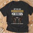 Straußeogel Sachen Ist So Ein Strauss Ding Ostrich S T-Shirt Geschenke für alte Männer